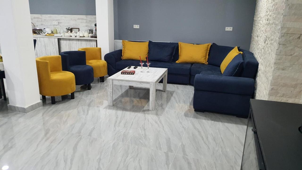 Mestia 4 Season Εξωτερικό φωτογραφία